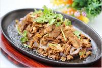 铁板炒烤羊肉的做法