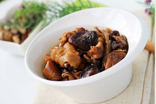 香菇炖仔鸡的做法 香菇炖仔鸡的做法