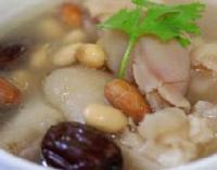 家常眉豆煲猪手汤的做法