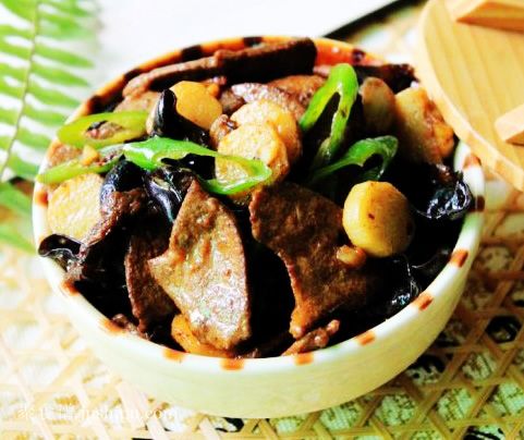 ɽҩľ�����Ƭ������